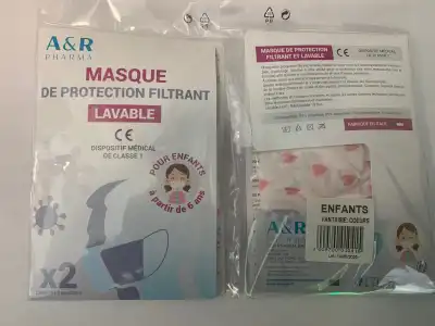 Masque de protection filtrant Lavable Cœurs Enfant à partir de 6 ans B/2