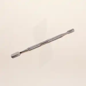 Manucurist Pousse Cuticules En Acier à Toulouse