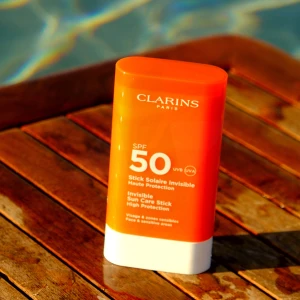 Clarins Suncare Stick Solaire Invisible Spf50 Haute Protection 17g