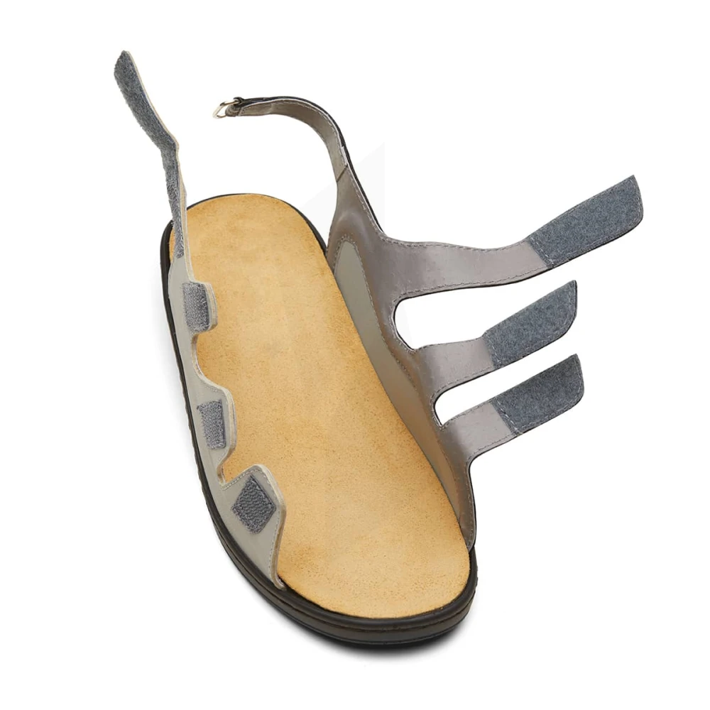 Chaussures thérapeutiques sale à usage temporaire
