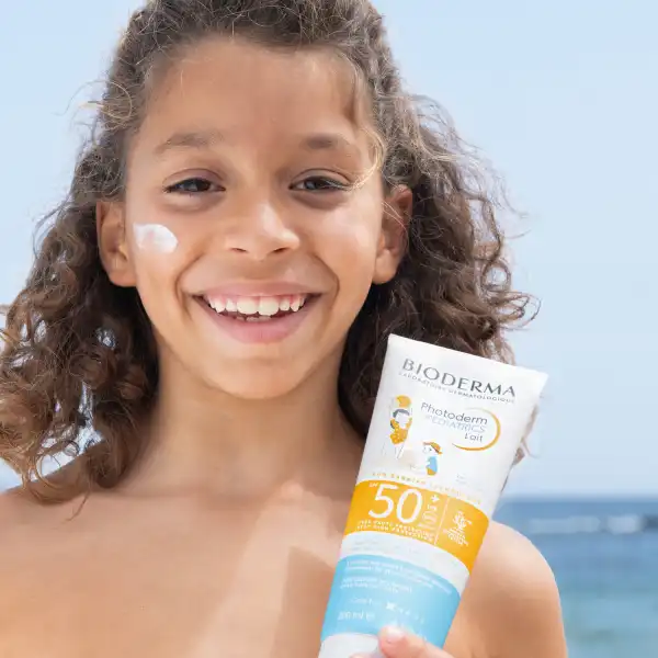 Bioderma Photoderm Pediatrics Lait Solaire Spf50+ Très Haute Protection Enfant 200ml
